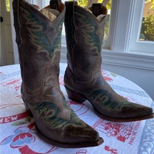 Old Gringo cowboy boots